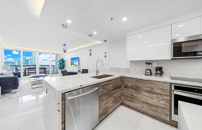 Modern Apartments Biscayne Bay - Photo 15