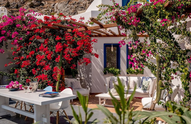 Santorini Mystique Garden - Photo 13