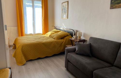 Appartement cosy au centre de La Bourboule, accueille 4 personnes - FR-1-858-27 - Foto 3