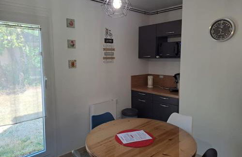 Maison au calme 3 chambres avec terrasse et jardin - Photo 6