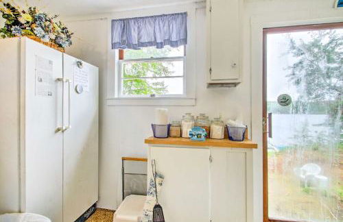 Hartford Cottage with Private Beach on Bear Pond! - Photo 8