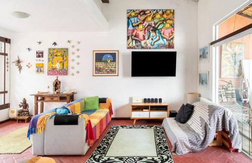 Car in the garage and everything on foot. - Photo 31