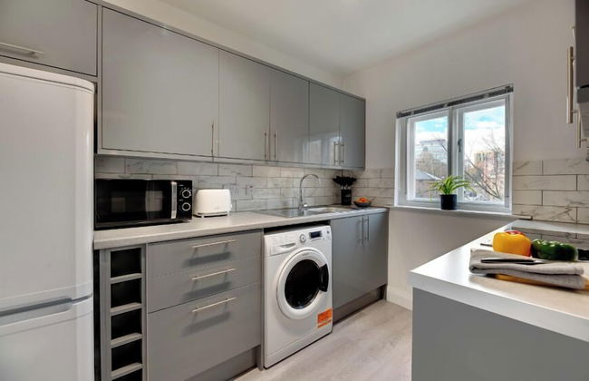 The Hideaway at Monk Street by Week2Week - Photo 9