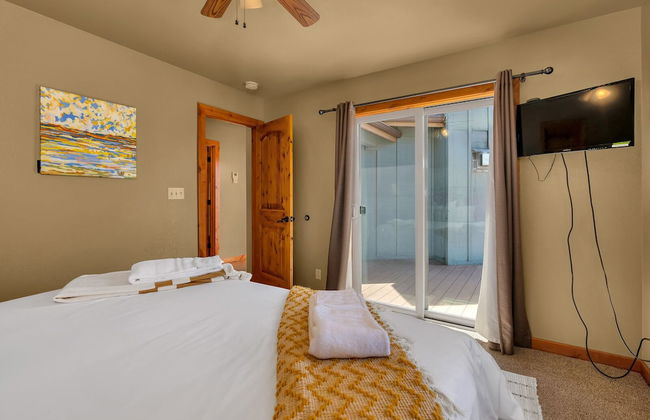 Bass Lake Beauty! 4 BDR Sleeps 16, Lakefront Views - Foto 10