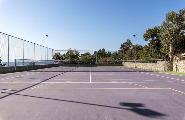 Electra Beachfront Villa - Photo 56