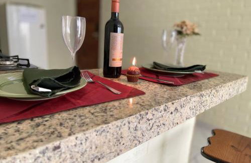 Flat com vista espetacular área central-cozinha completa-AR- 2 banheiros- casais - grupos ou familias ou empresas - Foto 10