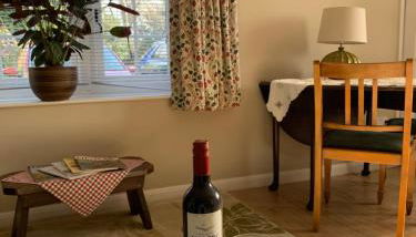 Tolpuddle Hideaway, Tolpuddle, Dorset - Photo 4