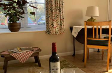 Tolpuddle Hideaway, Tolpuddle, Dorset - Photo 4