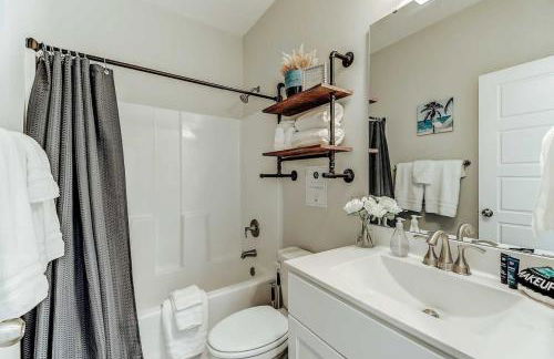 New Tucked Away Quiet Beach Haven - Foto 24