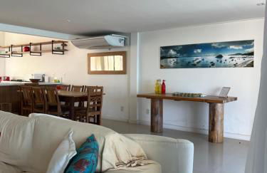 Búzios casa pé na areia em condomínio beira mar - Foto 16