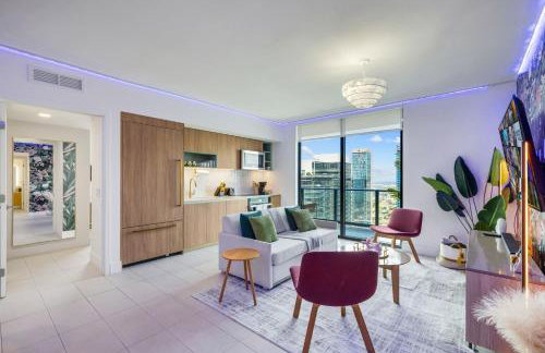 Stunning Lux 2 Bed 2 Bath with Panoramic View from Balcony - Foto 7