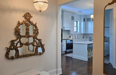 The Luxe Building- 2 Bedroom Apartment in Metropolis - Photo 41