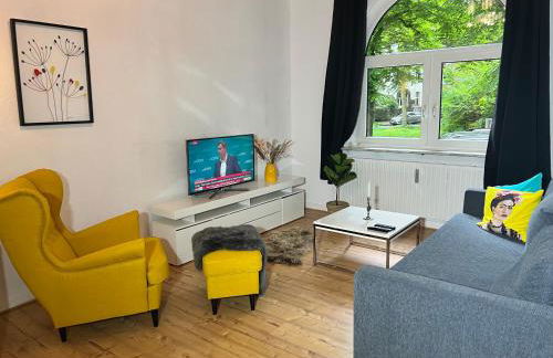 Casa Luna 6 min Hbf , Erdgeschosswohnung ,Altbau - Photo 10