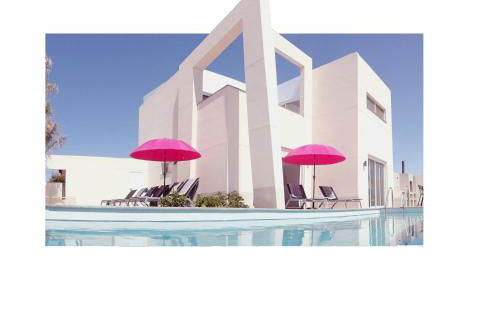 VillasRoyale Trespalomas - An Iconic Villa for Elevated Getaways! - Foto 1