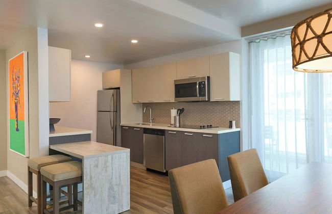 Casa Costera, Isla Verde Beach, Apartments by Marriott Bonvoy - Photo 8