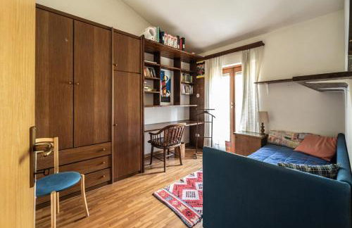 GuestHost - Visogliano Roomy Apt w Terrace near the Station - Foto 11