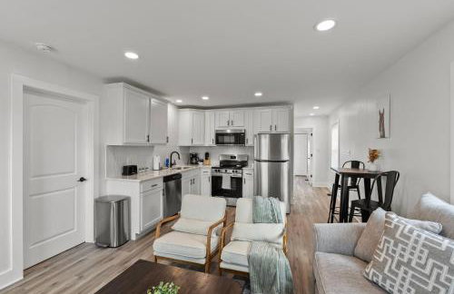 Creekside Stay | Peaceful Cottage | Elkhorn - Foto 21