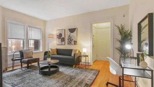 Cozy 1BR Apartment in Rogers Park - Touhy 2W - Foto 2