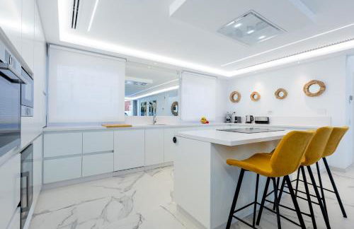 VILLA NICOLE wifi, gym, Heated Pool - Foto 21