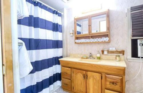 Boho Waterfront Getaway 5 Bedroom Retreat - Foto 21