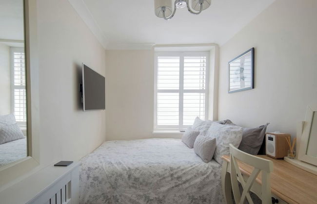 Direct Sea Views, Seafront Location & Free Parking - Foto 21