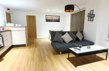 Northampton 2 Bedroom Town Centre Apartment close to University, Hospitals, Brackmills - Foto 16