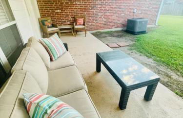 EastGate 4A Cozy family retreat close to downtown Hammond - Foto 47