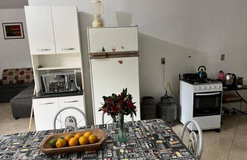 Casa na lagoa do Palmital com acesso à lagoa na propriedade e localizada apenas a 13 km da praia de Atlântida Sul e do Centro de Osório Lugar com Natureza-Wi-Fi 1 cama de casal e um beliche 2 solteiros - Foto 30