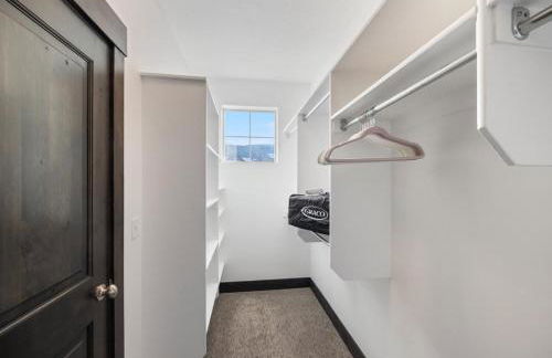 Pvt Hot Tub, Game Rm, Fire Pit, 12 Min Ski and PC - Foto 51