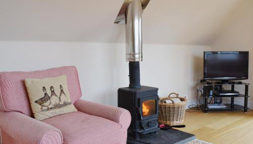 Mill Cottage - Photo 2