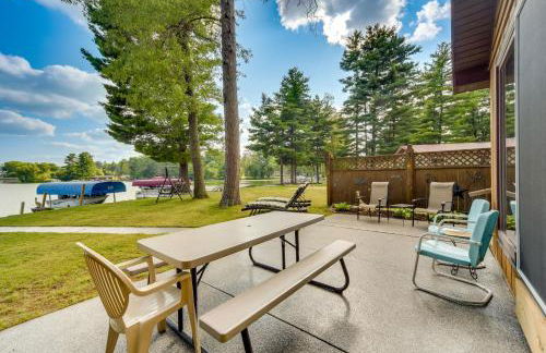 Lakefront Chetek Vacation Rental with Private Dock! - Foto 23