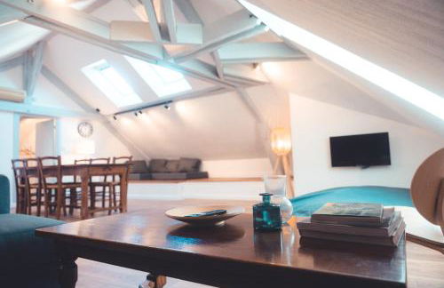 Le Nid dAigle - Spacieux logement sous les toits - Foto 1