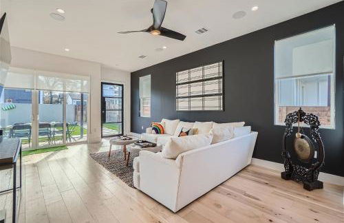 Dip into the 512! Custom Built w/Pool Blocks to DT - Foto 7