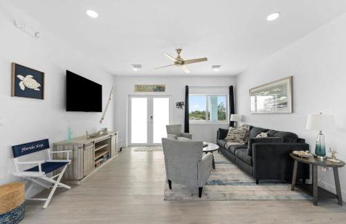 Blue Pearl New Waterfront Haven with Heated Pool ,70 Foot Dock, and More! - Foto 37