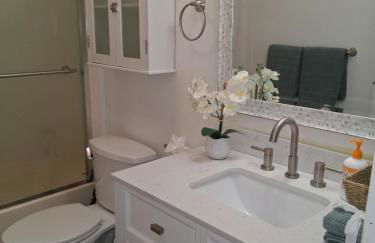 Waterfront Cottage - Foto 26