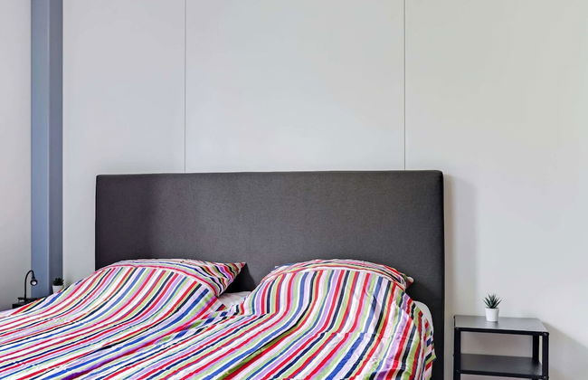 Lakeside Luxury; Sauna & Hot Tub - Photo 11