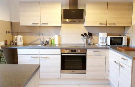 Ferienwohnung zentrale Lage Parkplatz kostenlos Grill Terrasse Fahrradraum Kromlau - Foto 11