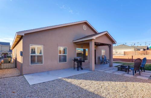 Fire Pit, Pets Welcome Home 4 Mi to Dtwn Carlsbad - Foto 23