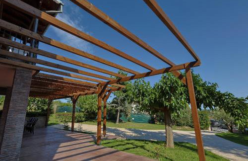 VILLA PEPONI Spacious Traditional Villa with Garden - BBQ & Private Parking - Photo 51