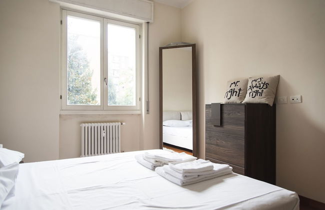 2 Bedrooms Flat with Parking near Metro Stop - Foto 4