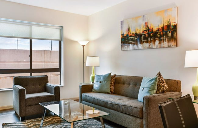 Bluebird Suites near Cleveland Clinic - Foto 12