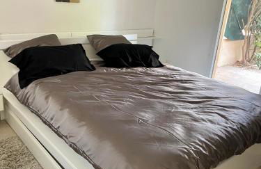 apartment with Garden - Foto 6