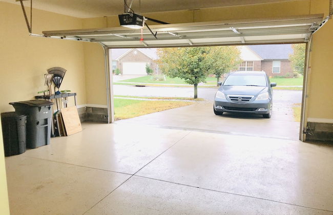 Spacious 3 BR Ranch House W Patio Yard in a Quiet Suburb - Foto 51