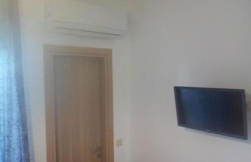 “Theeporto” Maisonette with pool - Photo 58