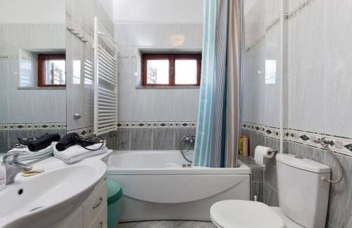 Apartments with parking spaces Drnis, Zagora - 12769 - Foto 11