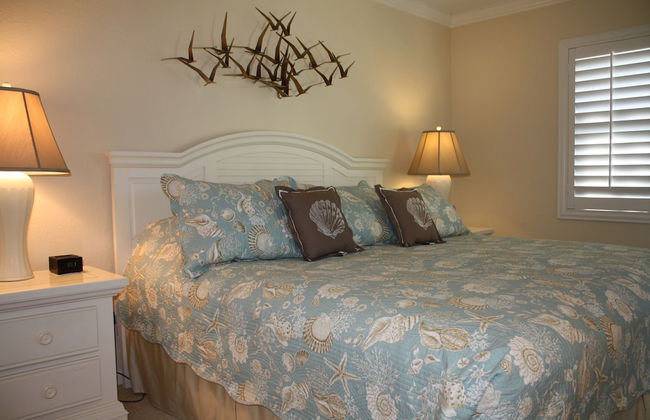 Ocean's Reach Condominiums - Foto 15