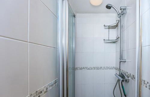 Dulcote Gem 3 Bed 3 Bath Parking & Cathedral Views - Photo 31