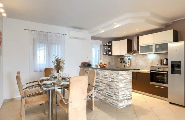 Villa in Galizana With Bubble Bath - Foto 10