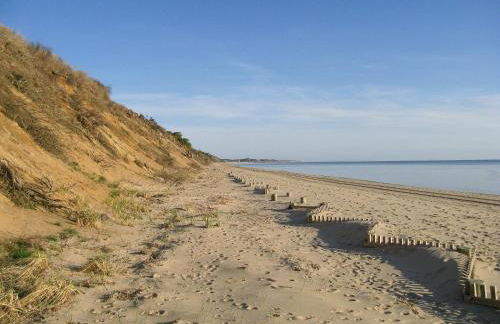12216 - Beautiful Views of Cape Cod Bay Access to Private Beach Easy Access to P-Town - Foto 25