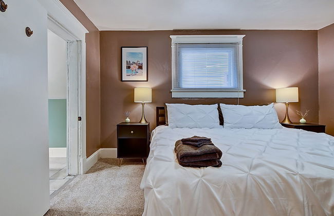 Designer House 5BR! Steps to Downtown/Fountain Sq! - Photo 9